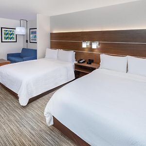 Queen Suite